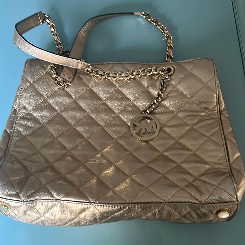Mk purse